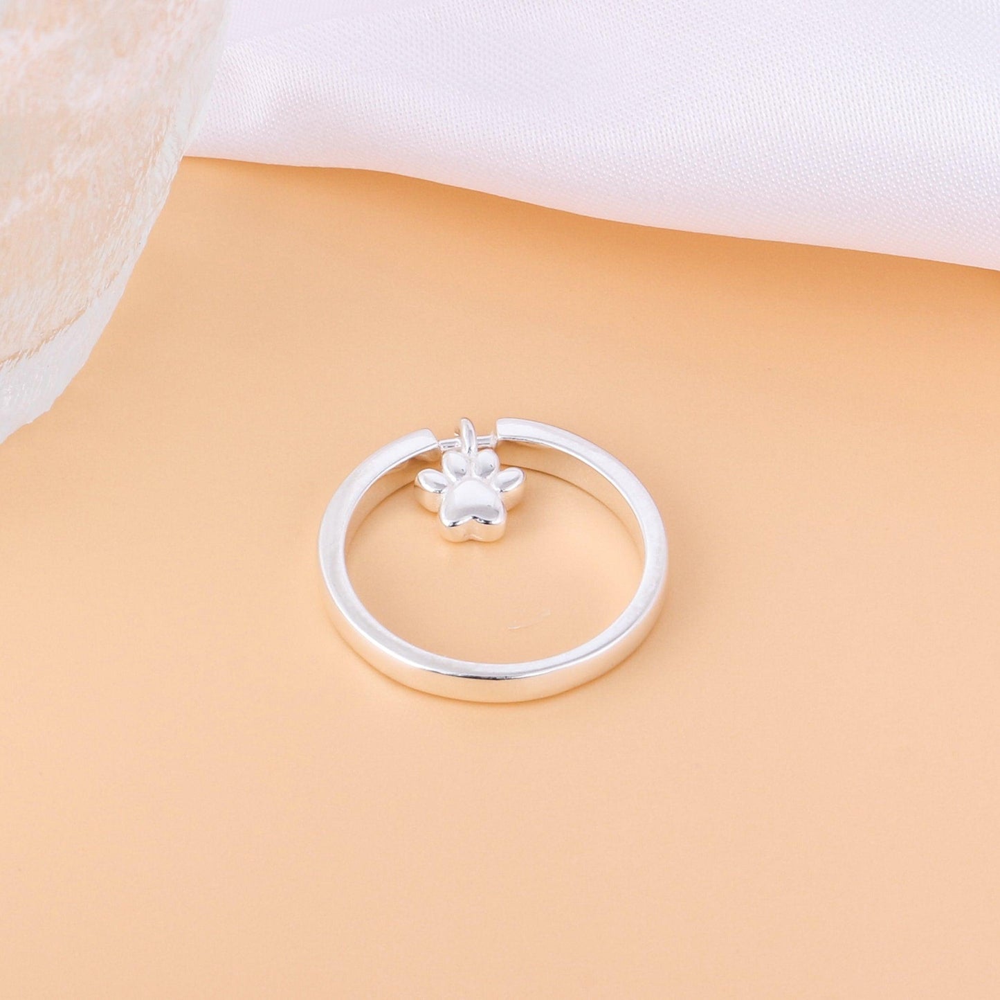 022-S925 Silver Swing Cat or Dog Paw Ring, the Purrfect Accessory for Animal Lovers!